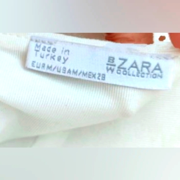 🔷Zara Creamy White Bralette/Crop Top With Cut-Outs On Both Sides - Picture 5 of 6